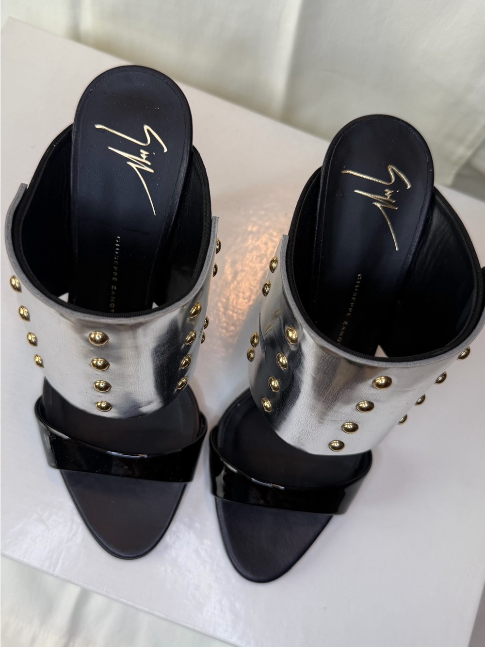 Giuseppe Zanotti Black Patent & Silver Stud Cuff Slide Mules - Picture 3 of 9